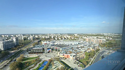 Dwupokojowe mieszkanie 50 m² na Muranowie z panoramą Warszawy - miniatura 2