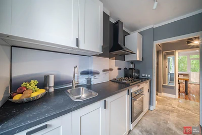 Dwupokojowy apartament 45 m² przy ul. Nowogrodzkiej w Warszawie - miniatura 9
