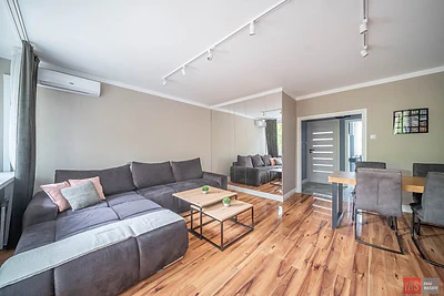 Dwupokojowy apartament 45 m² przy ul. Nowogrodzkiej w Warszawie - miniatura 3