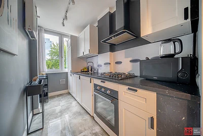 Dwupokojowy apartament 45 m² przy ul. Nowogrodzkiej w Warszawie - miniatura 10