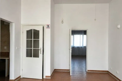 Lokal użytkowy 80 m² z witryną i wejściem z ulicy, Wierzbno - miniatura 2