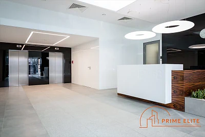 Nowoczesne biuro 458 m² z klimatyzacją – Warszawa Włochy, ul. Marcina Flisa - miniatura 5