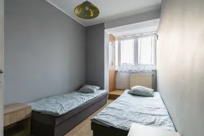2-osobowy pokój nr 4, Orunia, Gdańsk, ul. Głucha - miniatura 1