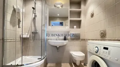 2-pokojowy apartament na Bielanach, ul. Rodziny Połanieckich 29, 47 m² - miniatura 9