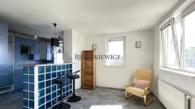 2-pokojowy apartament na Bielanach, ul. Rodziny Połanieckich 29, 47 m² - miniatura 2