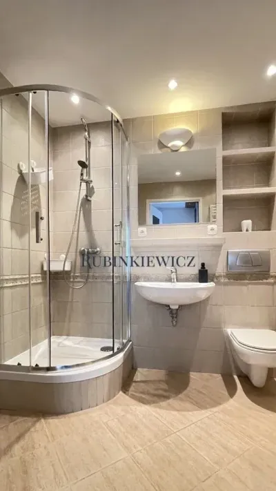 2-pokojowy apartament na Bielanach, ul. Rodziny Połanieckich 29, 47 m² - miniatura 10