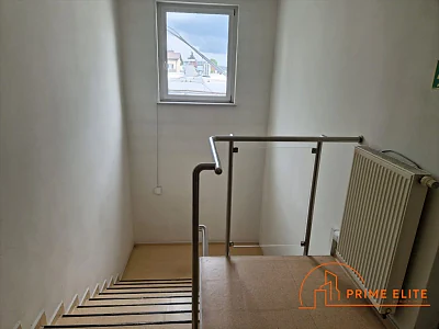 Lokal użytkowy 285 m² do wynajęcia w Kiełpinie przy S7 - miniatura 6