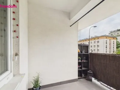Studio 33 m² z balkonem na wynajem – Warszawa, Śródmieście, Stawki - miniatura 9