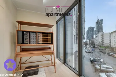 Biura 318 m² w Transatlantyku przy placu Kaszubskim w Gdyni - miniatura 9