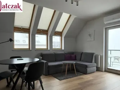 3-pokojowe mieszkanie 53 m² z klimatyzacją i garażem – Gdynia Chwarzno - miniatura 2
