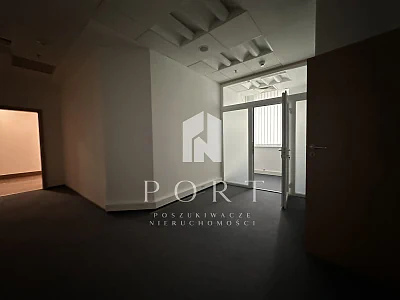 Nowoczesne biuro 93 m² w centrum Gdyni, czynsz w EUR - miniatura 7