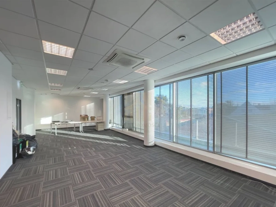 Gotowe biuro 239 m² przy Galerii Bałtyckiej w Gdańsku Wrzeszczu - zdjęcie 1
