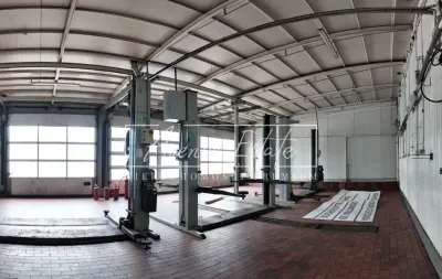 Hala magazynowo-warsztatowa 260 m² do wynajęcia | Wawer - miniatura 1