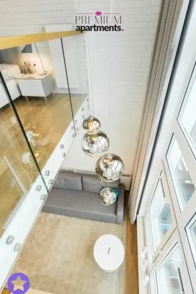 Dwupoziomowy apartament 2-pokojowy w Gdyni Śródmieściu, hala garażowa i komórka - miniatura 9