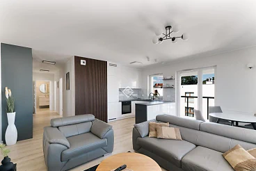 Gdańsk Siedlce | 3-pokojowy apartament na Os. Perspektywa z 2 miejscami garażowymi - miniatura 5