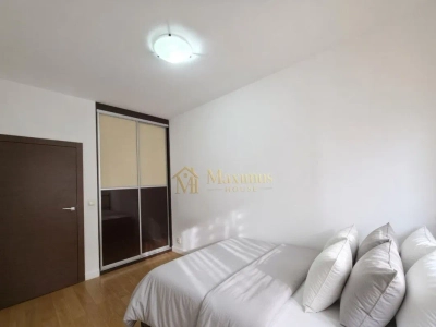 Czteropokojowy apartament na Mokotowie z balkonem, parkingiem i klimatyzacją - miniatura 5