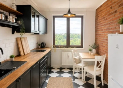 Dwupokojowy apartament 45 m² z balkonem, klimatyzacją i garażem – Śródmieście - miniatura 4