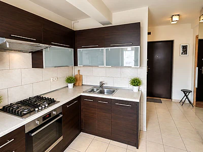 2-pokojowe mieszkanie 50 m² z klimatyzacją przy ul. Puławskiej, Stary Imielin, Mokotów - miniatura 9