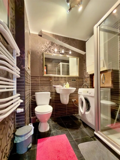 Trzypokojowe mieszkanie na wynajem przy ul. Grottgera w Gdyni, 98 m² - miniatura 8