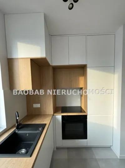 Dwupokojowy apartament 38 m² na Lazurowej w Warszawie, Metro Zachód - miniatura 2
