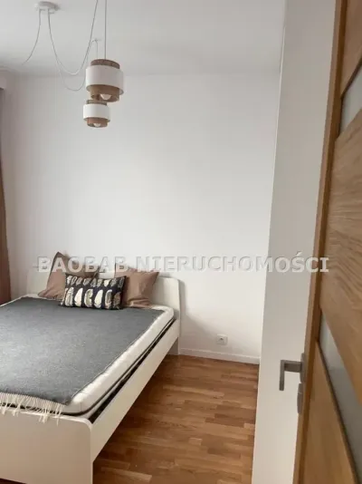 Dwupokojowy apartament 38 m² na Lazurowej w Warszawie, Metro Zachód - miniatura 3