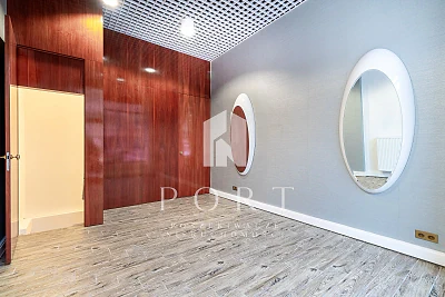 Lokal usługowy 33 m² z dużą witryną w Gdyni Centrum - miniatura 3