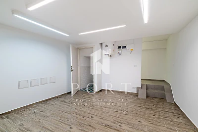 Lokal usługowy 33 m² z dużą witryną w Gdyni Centrum - miniatura 5