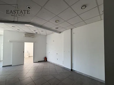 Lokal usługowy 71 m² z witrynami, Tarchomin, ul. Modlińska - miniatura 2