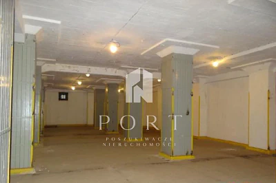 Magazyn 332 m² przy Molo Rybackim w Gdyni, ul. Hryniewickiego - miniatura 2