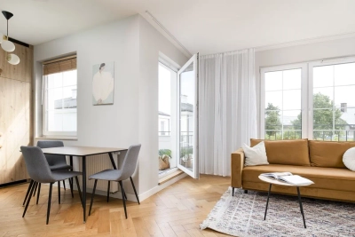 Czteropokojowy apartament 73 m² z balkonem – Ogrody Tesoro - miniatura 1