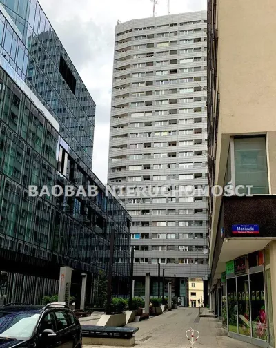 Studio 26 m² przy metrze Świętokrzyska w Warszawie - miniatura 7