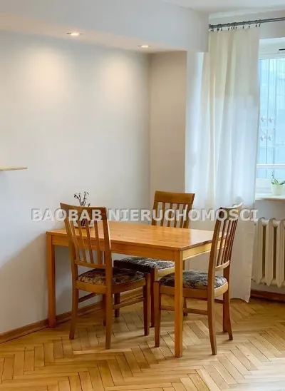 Studio 26 m² przy metrze Świętokrzyska w Warszawie - miniatura 3