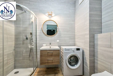 Apartament 2-pokojowy Plac Unii, balkon i garaż, Gdynia Śródmieście - miniatura 3