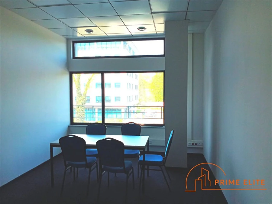 Nowoczesny lokal biurowy 236 m² na Woli, Warszawa Młynów - zdjęcie 1