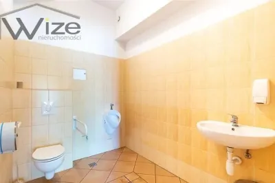 Lokal usługowy 18 m² przy ul. Raciborskiego z parkingiem - miniatura 7