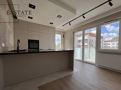 3-pokojowe mieszkanie z balkonem i garażem w Walendowie - miniatura 3