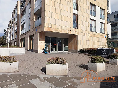 Lokal usługowy 205 m2 Warszawa Praga-Południe, przy ul. Szaserów - miniatura 1