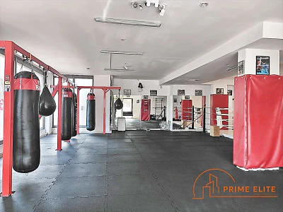 Lokal usługowy 205 m2 Warszawa Praga-Południe, przy ul. Szaserów - miniatura 2