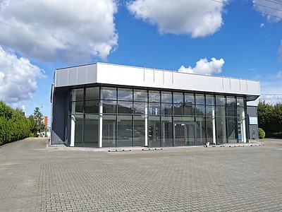 Salon samochodowy 585 m²  – Gdańsk, Kartuska - miniatura 1