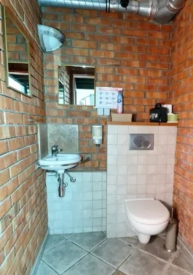 Lokal handlowy i usługowy 109 m² na Pradze-Północ, wejście z ulicy - miniatura 6