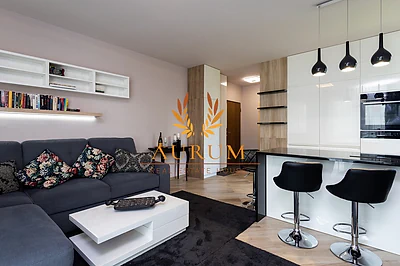2-pokojowe mieszkanie 42,48 m² z dużym balkonem – Bemowo, ul. Dywizjonu 303 - miniatura 1