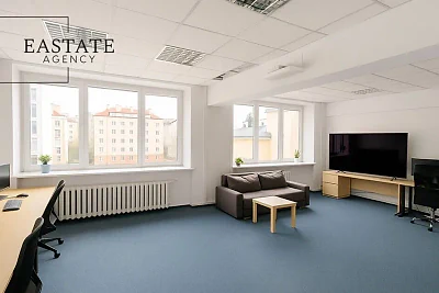 Lokal biurowy 203 m² do wynajęcia – Warszawa, Sielce, ul. Stępińska - miniatura 1