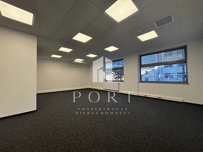Lokal biurowo-usługowy 240 m² w centrum Gdyni - miniatura 9