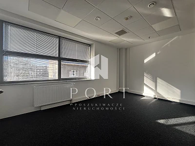 Lokal biurowo-usługowy 240 m² w centrum Gdyni - miniatura 7