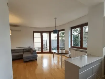 Trzypokojowy apartament z ogrodem – Wilanów, Wiertnicza 1 - miniatura 3