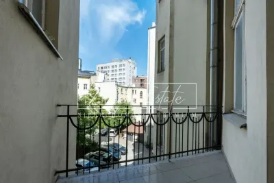 Przestrzeń biurowa 90 m² przy ul. Chmielnej w Warszawie - miniatura 8