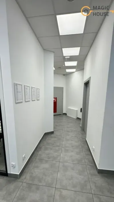 Lokal usługowy 281 m² z magazynem i parkingiem, Letnica - miniatura 2