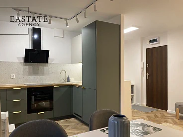 Warszawa, Saska Kępa, 2-pokojowy apartament z balkonem - miniatura 2