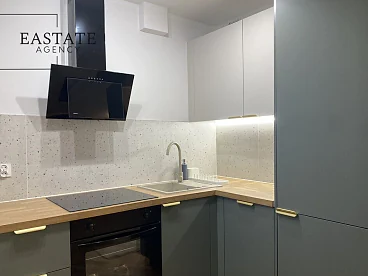 Warszawa, Saska Kępa, 2-pokojowy apartament z balkonem - miniatura 4