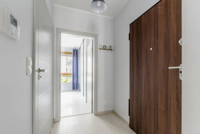 2-pokojowe mieszkanie 42 m² na wynajem – Mokotów, Woronicza - miniatura 8